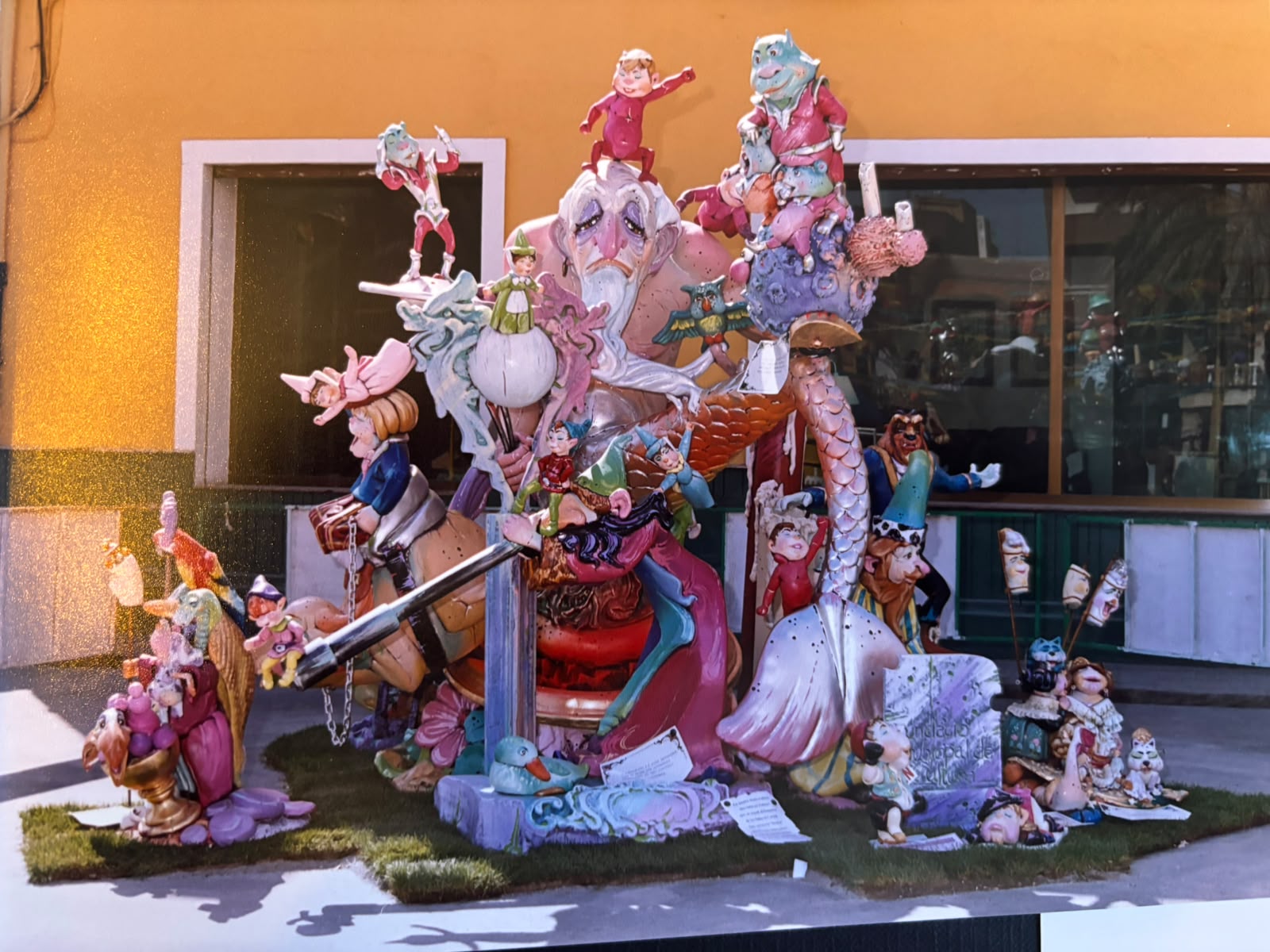 Falla Infantil Falla Luis Cendoya 2000